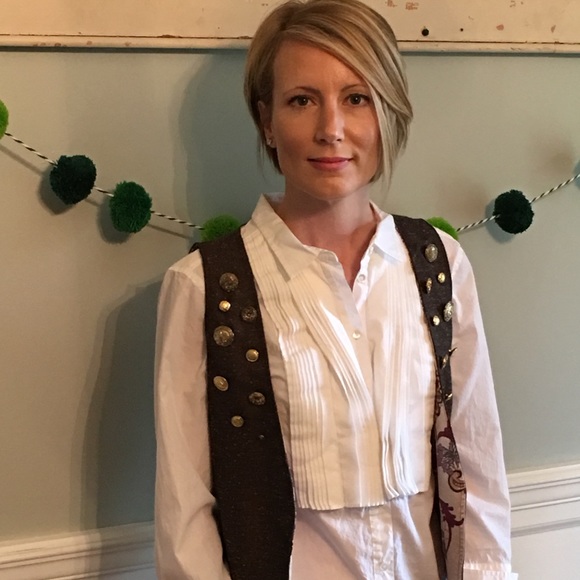 Meet your Posher, Lanissa - Picture 1 of 1